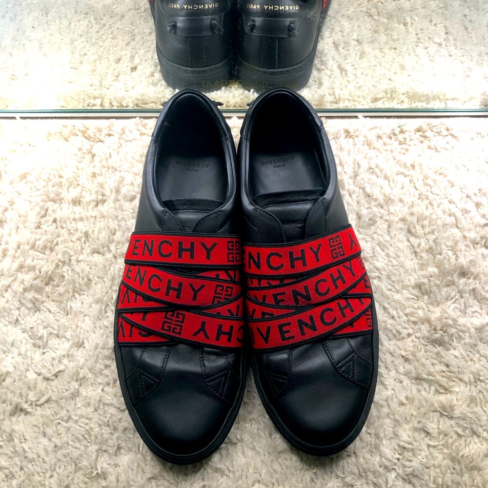 Givenchy Urban Street Sneaker